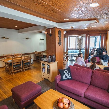 Hotel Silverhorn Mioko Kültér fotó
