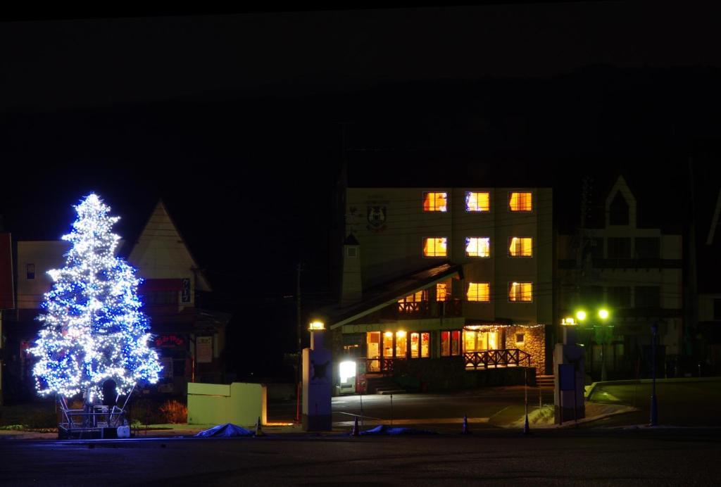 Hotel Silverhorn Mioko Kültér fotó