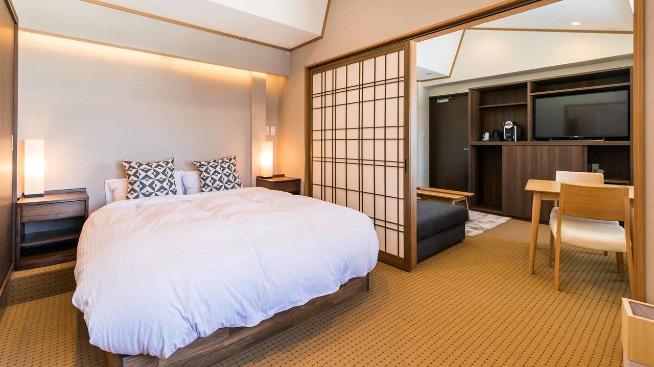 Hotel Silverhorn Mioko Kültér fotó