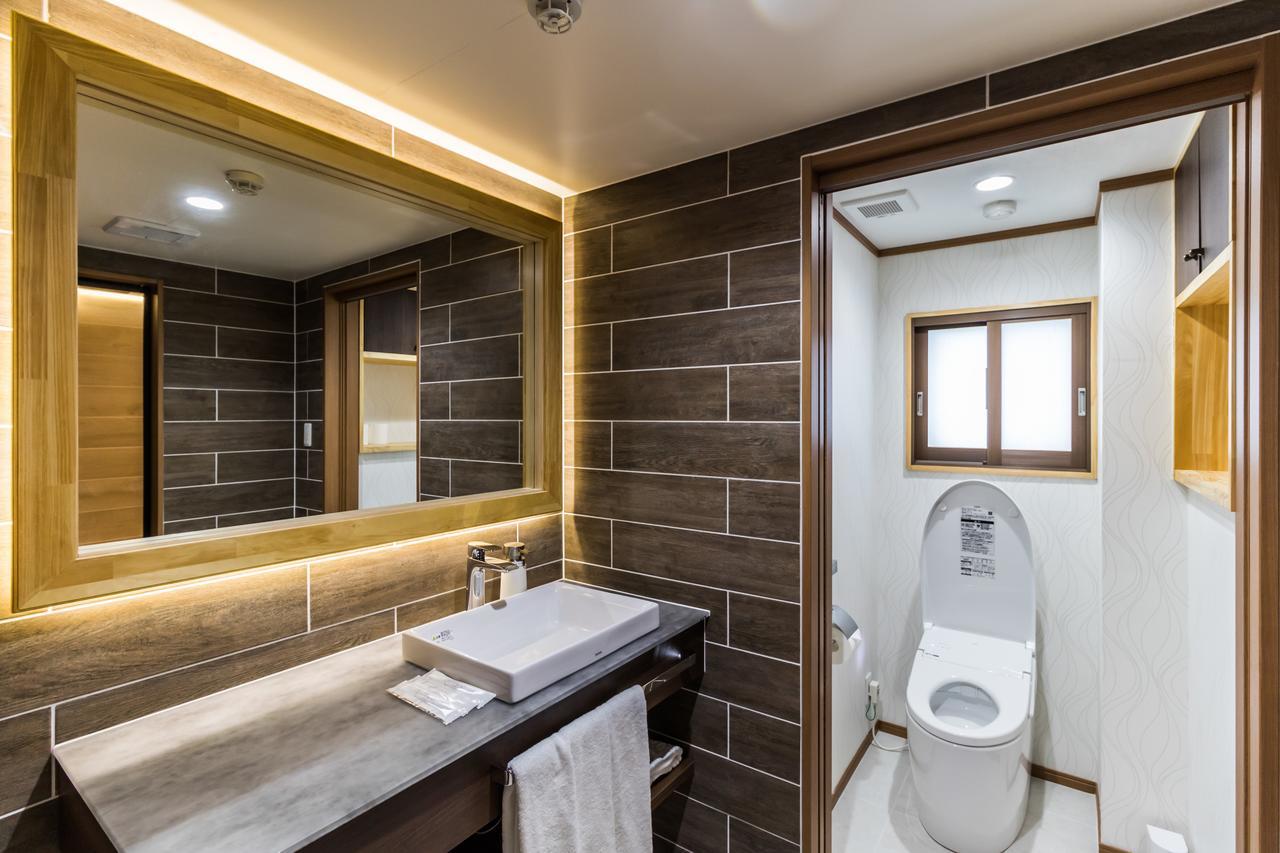 Hotel Silverhorn Mioko Kültér fotó